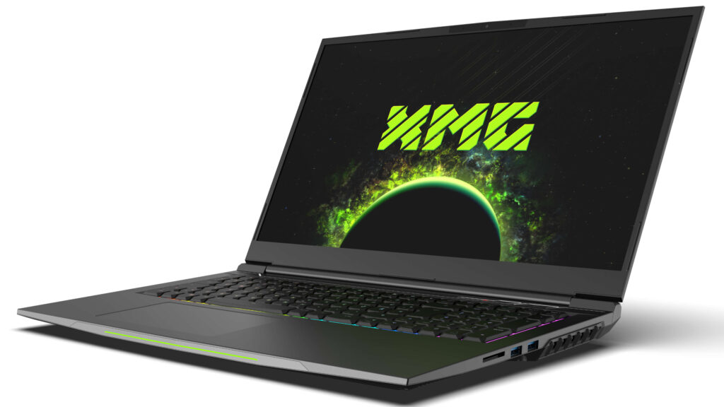 XMG NEO 17 (M21)