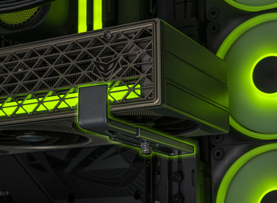 XMG TRINITY E25 LP Feature 01.2